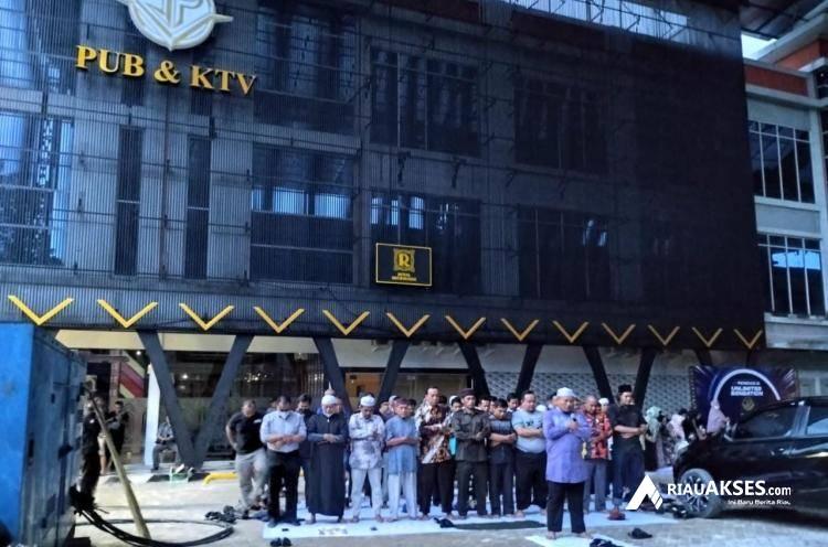 Pemko Pekanbaru Tak Berdaya Tutup Pub & KTV Joker Poker, Ternyata Inilah Penyebabnya