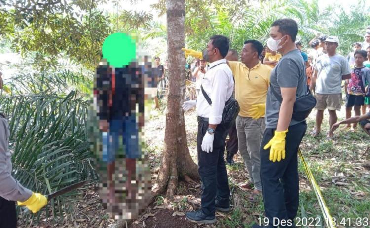 Kuansing Geger! Pria di Pucuk Rantau Tewas Gantung Diri Diduga Depresi Ditinggal Istrinya