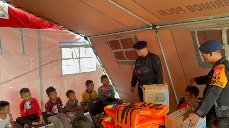 Dua Desa di Rohil Kebanjiran, 3 Posko Didirikan untuk Tampung Ribuan Pengungsi