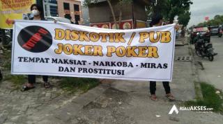 Pemko Pekanbaru Masih Menunggu Putusan BKPM Terkait Izin Joker Poker Pub & KTV