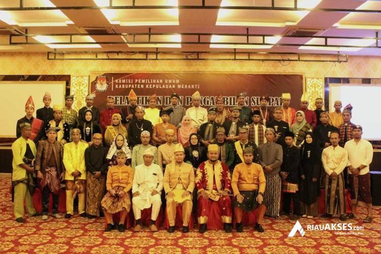 Pelantikan PPK di Kepulauan Meranti Kenakan Pakaian Adat, Ini Maknanya