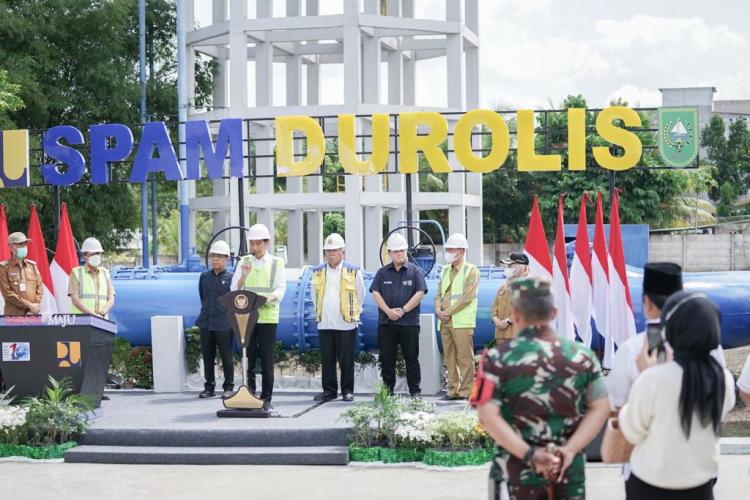 Presiden Jokowi Resmikan SPAM Durolis di Rohil, Pemerintah Gelontorkan Rp 396,6 miliar