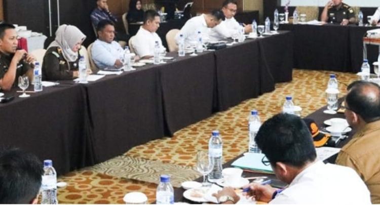 Kejati Riau Hadiri Rapat Evaluasi Pelaksanaan Kegiatan Pekan Olahraga Provinsi (Porprov) X Riau