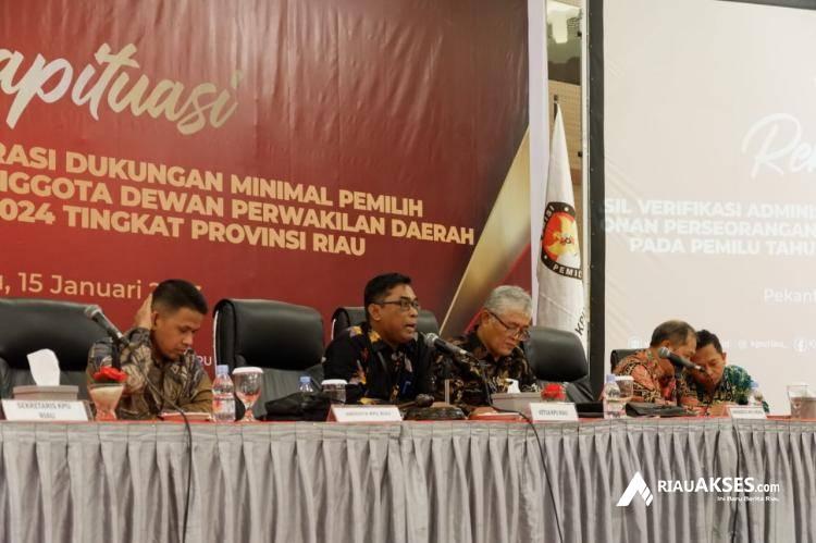 KPU Riau Umumkan Hasil Verifikasi Administrasi Bacalon DPD, Hanya 10 Lolos