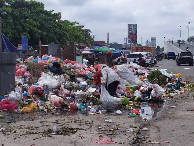 Ini 63 Titik Lokasi Tempat Pembuangan Sampah Sementara di Kota Pekanbaru