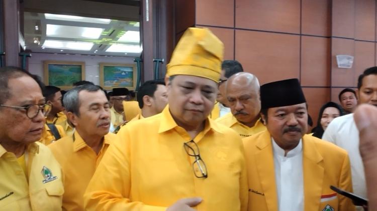 Airlangga Canangkan Raih 17 Kursi DPR RI Demi Golkar Kuasai Sumatera Bagian Utara