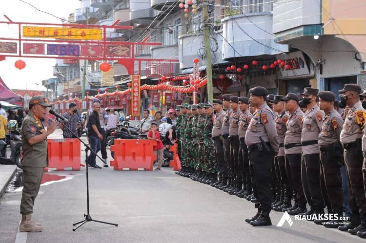 Apel Pengamanan Dipimpin Wakil Bupati, Ratusan Petugas Gabungan Siap Amankan Imlek di Kepulauan Meranti