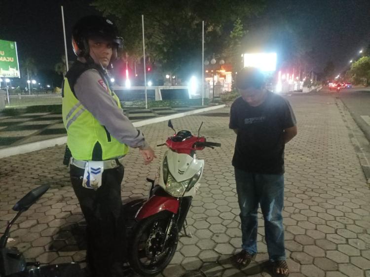 Aksi Balap Liar di Depan Kediaman Gubernur dan Kapolda Riau, Polisi Hanya Mengamankan Dua Sepeda Motor