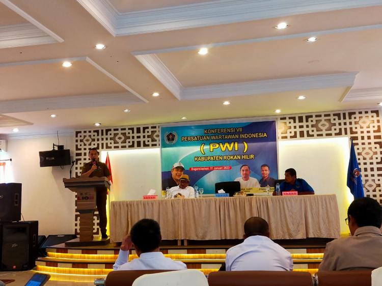 PWI Rokan Hilir Gelar Konferensi ke-VII, Bupati Titip Salam: Pers Berperan Bangun Negeri