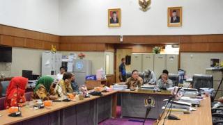 Komisi I DPRD Riau Hanya Diisi 9 Orang, Edy Yatim Berharap PAW James Pasaribu Segera Ditetapkan