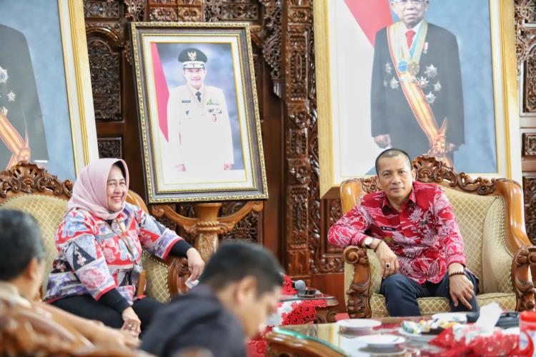 Silaturahmi ke IPDN, Bupati Adil Minta Kabupaten Dikasi Kuota untuk Anak-Anak Meranti