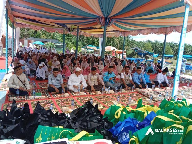 Komunitas Sedekah Jumat Rohil Kembali Gelar Santunan Akbar untuk Anak Yatim dan Dhuafa