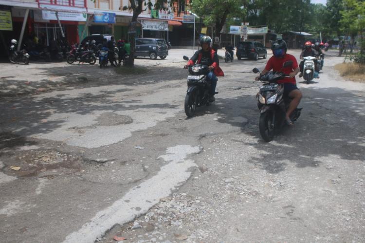 PUPR Targetkan Perbaiki 23 Titik Jalan Jelang Lebaran