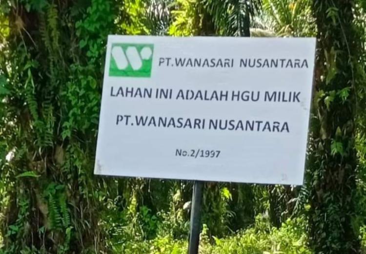Warga Kuansing Marah PT Wanasari Nusantara Pasang Plang HGU di Kebun Sawit Masyarakat