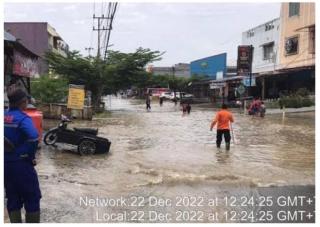BEM Unri Soroti Setahun Kepemimpinan Pj Wali Kota Pekanbaru Muflihun: 3 Masalah Klasik Jalan Rusak, Banjir dan Sampah Tak Tuntas!