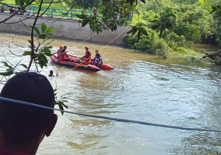 Jenazah Dandi Erika yang Tenggelam di Bendungan Pangean Kuansing Ditemukan
