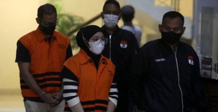 Sekda Kepulauan Meranti dan 8 PNS Diperiksa KPK, Kasus Suap Bupati Muhammad Adil