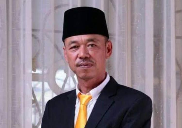 Bupati Rohil Copot Jabatan Wanita yang Digerebek Polisi di Kamar Hotel Bersama Wakil Bupati Sulaiman: Hukuman Displin Berat!
