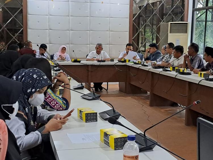 Guru Honorer Riau Minta Kamsol Evaluasi Seleksi PPPK: Jangan Seperti Plt Kadisdik yang Lalu Cuma Beri Janji!