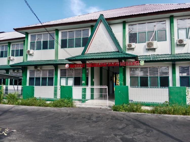 Nasib Kampus ITS Kepulauan Meranti Mati Suri Sejak Bupati Muhammad Adil Ditangkap KPK, Mahasiswa dan Dosen Minta Solusi