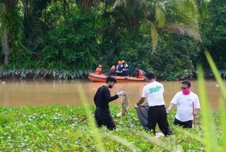 Peringati Hari Lingkungan Hidup, PLN Lakukan Aksi Bersih Pantai dan Sungai