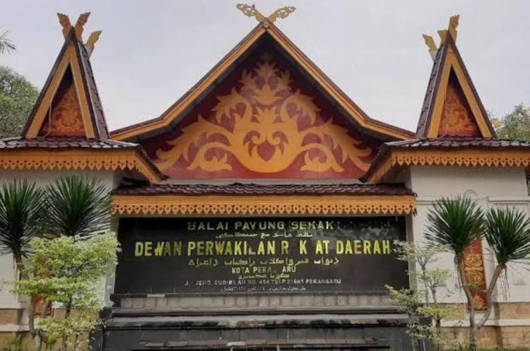 Kinerja Sejumlah Kepala OPD di Kuansing Jadi Sorotan, Pengamat Minta Bupati Lakukan Evaluasi