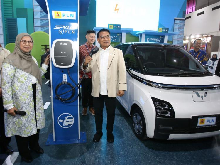 Pelanggan Home Charging PLN Naik 119,4 Persen, Indikasi Kendaraan Listrik Makin Diminati