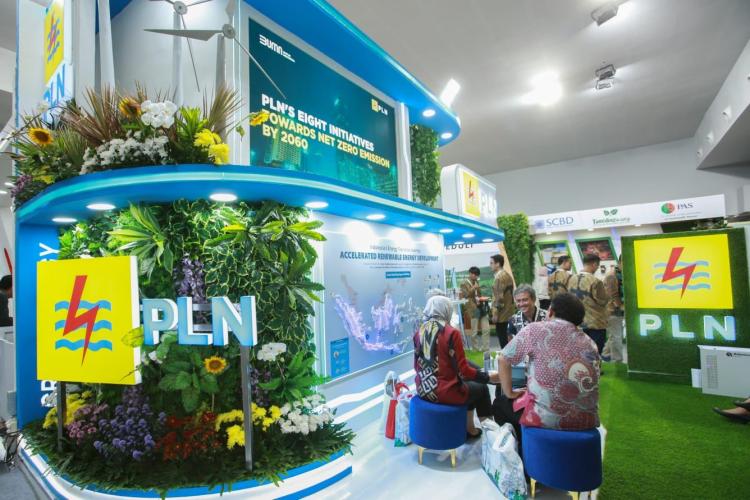 Road To COP28, PLN Tegaskan Komitmen Bangun Ekosistem EBT di Festival LIKE 2023