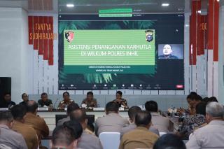 Upaya Penanganan Karhutla, Polres Inhil Bersama Forkopimda Lakukan Rapat Anev