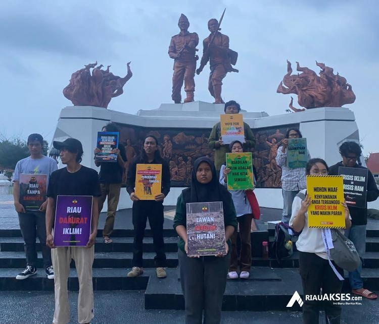Power Up Riau Gelar Aksi Damai, Tuntut KPU Desak Calon Pemimpin Komitmen Pada Isu Lingkungan