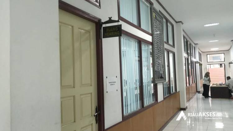 Larang Wartawan Meliput Ranperda APBD Murni 2024 , Ketua Komisi III DPRD Kuansing: Dasarnya Tergantung Saya!