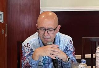 Gantikan M Lutfi, Endang Nuryadin Resmi DIlantik Jadi Plt OJK Riau