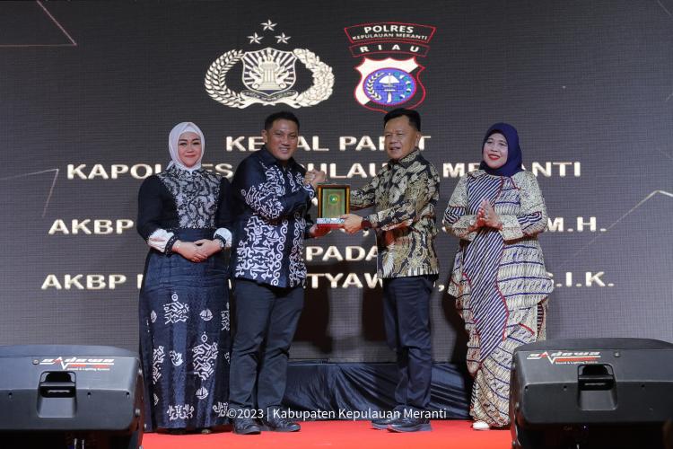 Resmi Jabat Kapolres Kepulauan Meranti, AKBP Kurnia Setyawan Siap Lanjutkan Terobosan AKBP Andi Yul