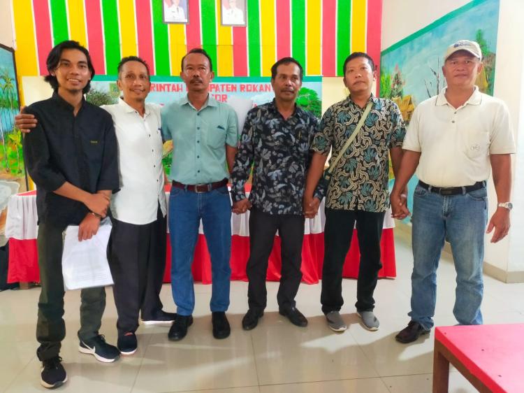 Pihak Kecamatan Bersama Aparat Mediasi Pemberhentian Sepihak Kepala Dusun di Rohil, Hasilkan 3 Kesepakatan Ini