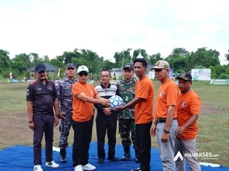 Turnamen Sepakbola Piala Karang Taruna, Muda Bestari Cup I Desa Banglas Kabupaten Kepulauan Meranti Resmi Dimulai