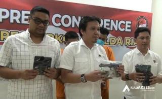 Pelaku Pengedar Narkoba Bersenjata Api di Pekanbaru, Ditangkap Polda Riau