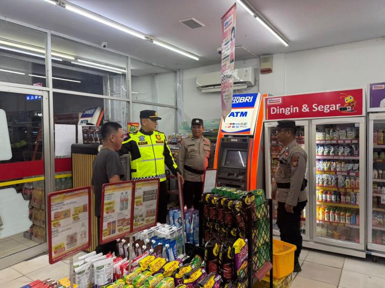 Antisipasi Gangguan Kamtibmas, Kapolsek Pujud Pimpin KRYD