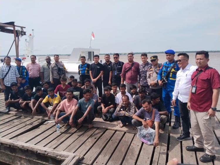 Fakta-fakta Terdamparnya 20 WNA Bangladesh di Kepulauan Meranti yang Tempuh Jalur Gelap ke Malaysia