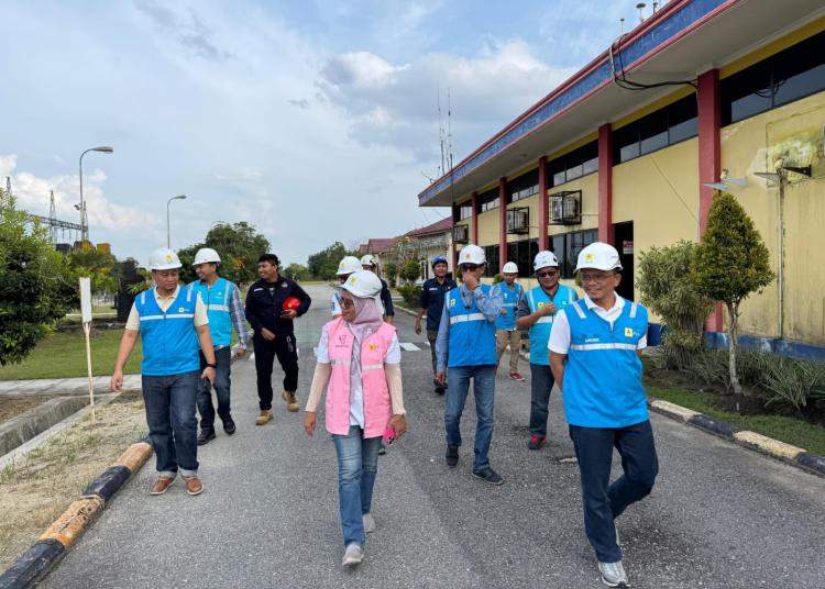 Pastikan Keandalan Jelang Ramadhan 1446 H, GM PLN UIP3B Sumatera Lakukan Inspeksi Kelistrikan