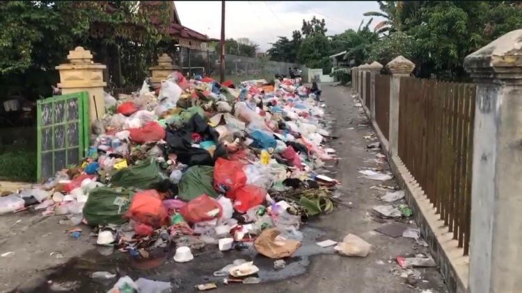 DLHK Pekanbaru Tegaskan Bakal Tindak Angkutan Mandiri yang Buang Sampah Sembarangan