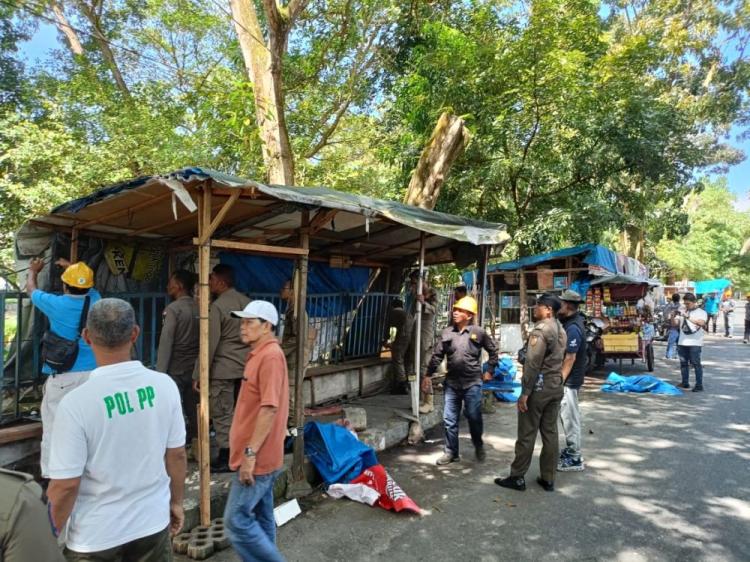 Kawasan Taman Kota Pekanbaru Bersih dari Lapak Liar PKL