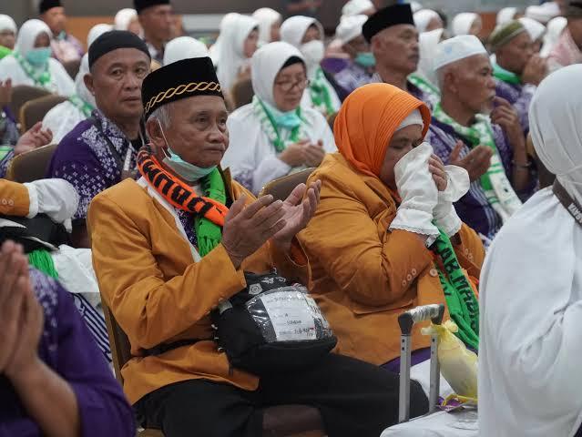 2.624 Jemaah Riau Berangkat ke Madinah, Kartu Nusuk Jadi Identitas Penting Selain Paspor