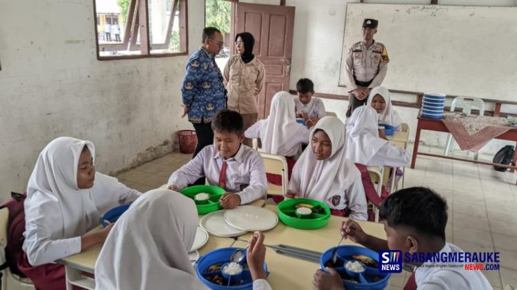 Ketika Dapur Sunyi dan Nasi Tak Lagi Terhidang: Cerita Di Balik Terhentinya Sementara MBG di Kepulauan Meranti