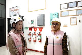 Maknai Hari Buruh dengan Aksi Nyata, Srikandi PLN Lakukan Care for Asset Untuk  Pelayanan  Yang Lebih Baik dan Efisiensi