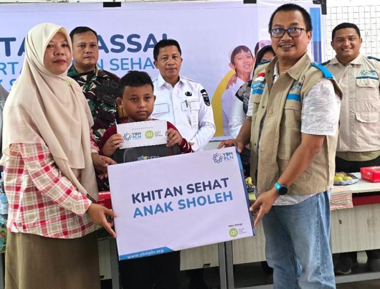 PLN dan IZI Gelar Khitan Massal, 97 Anak Kurang Mampu Ikuti Program “Khitan Sehat Anak Sholeh”