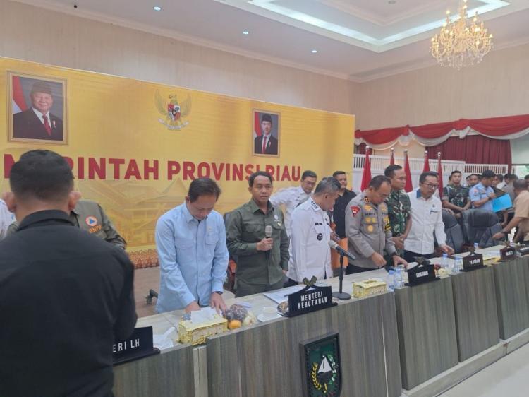 Menhut RI Sebut Pemerintah Kerja Keras Padamkan Karhutla, Partisipasi Masyarakat Juga Penting