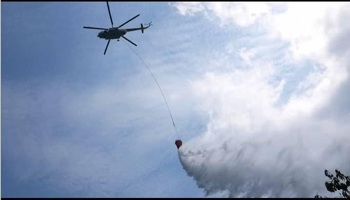 Dua Heli Dikirim ke Rohul, Padamkan Karhutla di Perbukitan