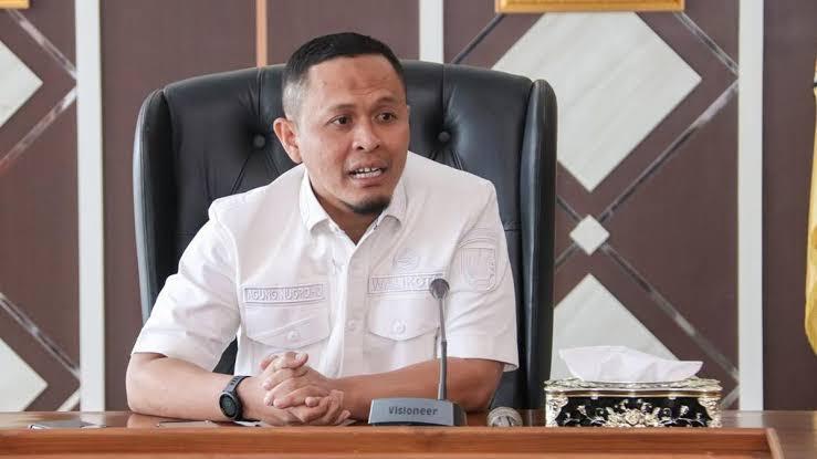 Wako Pekanbaru Tegaskan Camat dan Lurah Harus Responsif