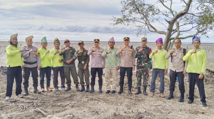 Mengawal Ronda, Merawat Alam: Satkamling Kedabu Rapat Jadi Inspirasi di Kepulauan Meranti