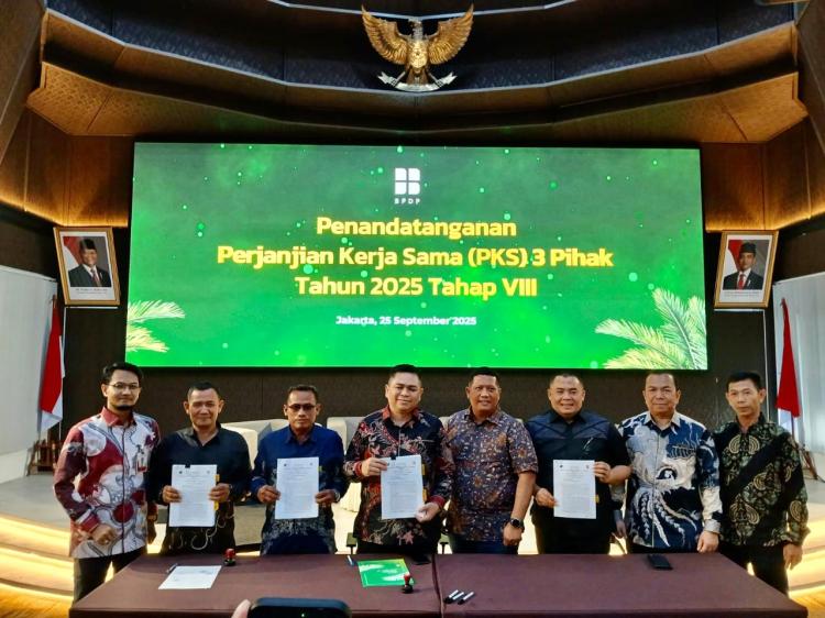 BRK Syariah Teken PKS Tiga Pihak, Dukung Program Peremajaan Sawit Rakyat